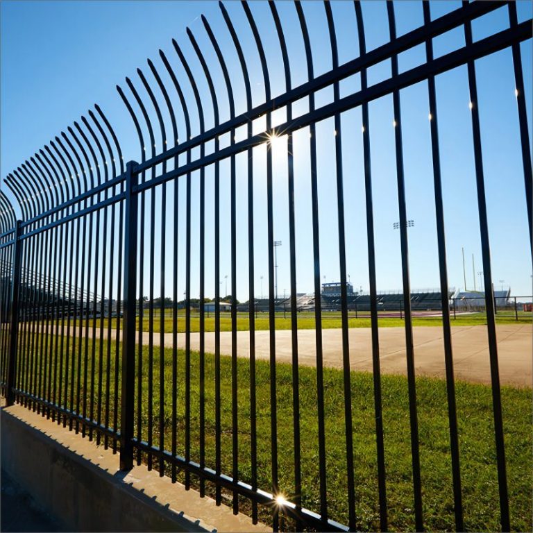 Wholesale-Black-Color-6FT-8FT-Wrought-Iron-Bent-Top-Pointed-Steel-Metal-Garden-Fencing-Fence